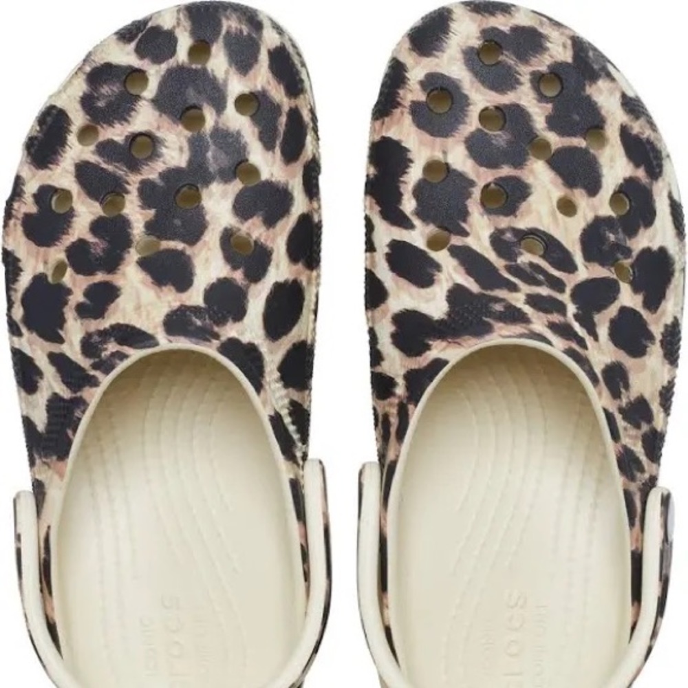 Crocs Women Size 8 platform